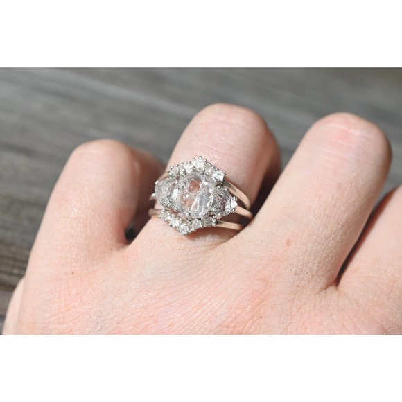 Engagement ring set, raw diamond ring, raw stone ring, alternative engag… - Picture 3 of 5